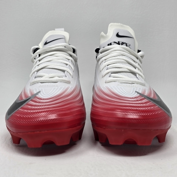 Athletic_Shoes